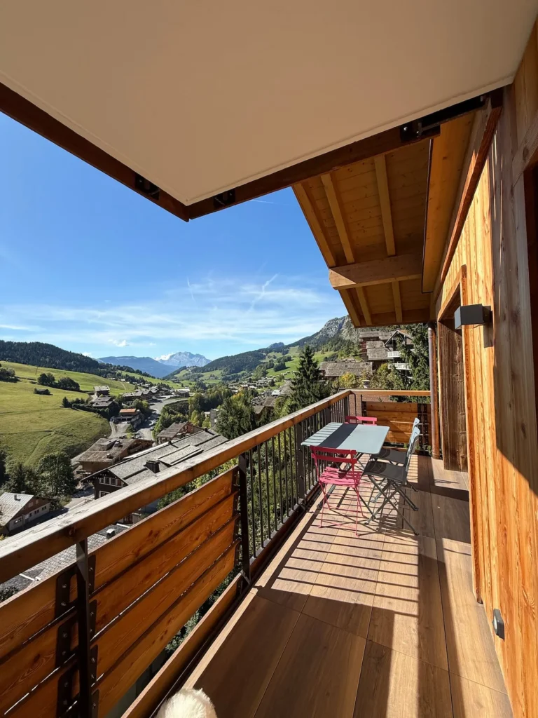 Terrace with mountain views – Chinaillon 1350