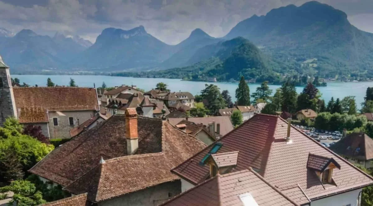 Talloires et le lac d’Annecy – Le Jardin de Talloires