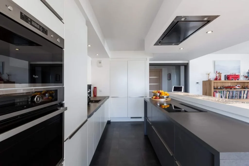 Kitchen – Villa Horizon