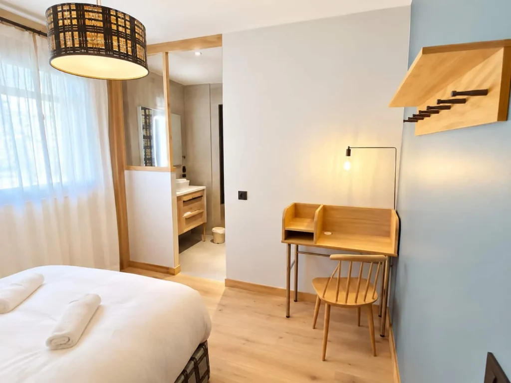 Bedroom 2 – Chinaillon 1350
