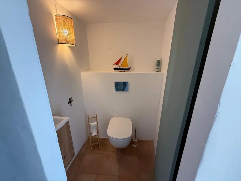 Bathroom 1 – Le Domaine du Mas du Cèdre