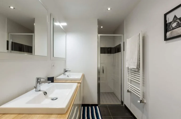 Bathroom 1 – Villa Horizon