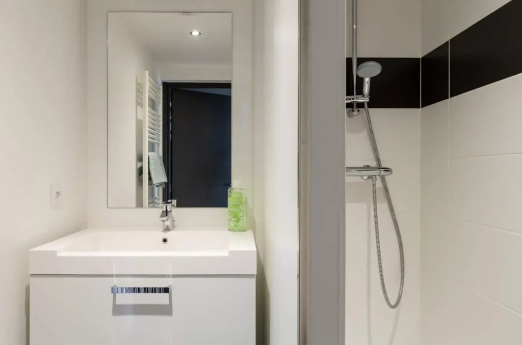 Bathroom 2 – Villa Horizon