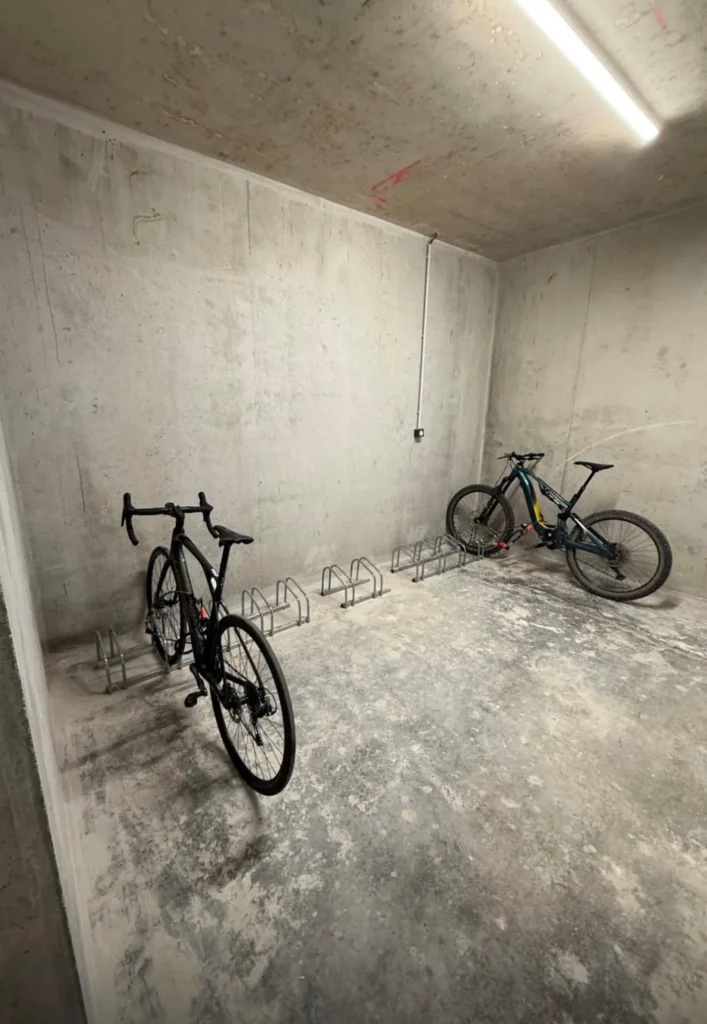 Bike storage – Chinaillon 1350