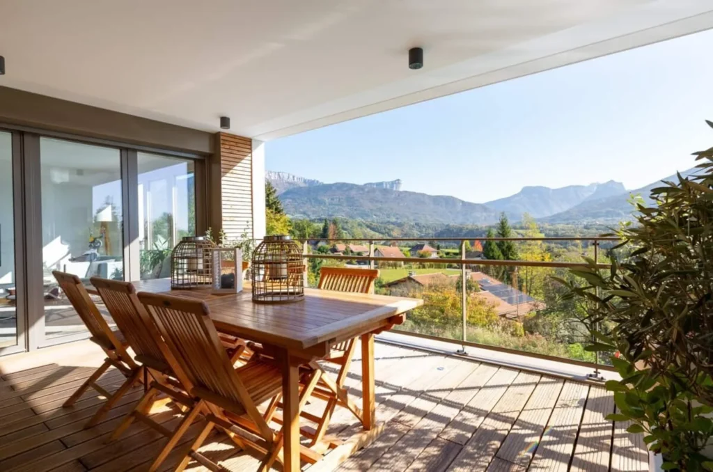 Terrace with mountain views – Villa Horizon