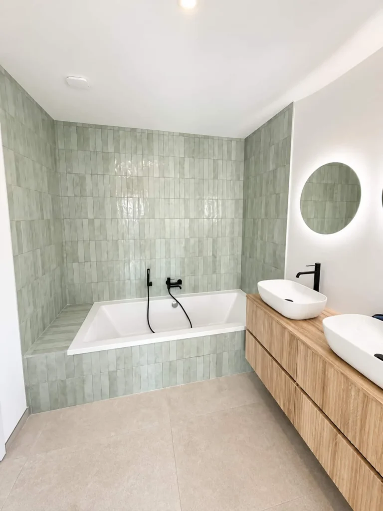 Bathroom 2 – Le Domaine de la Subérine