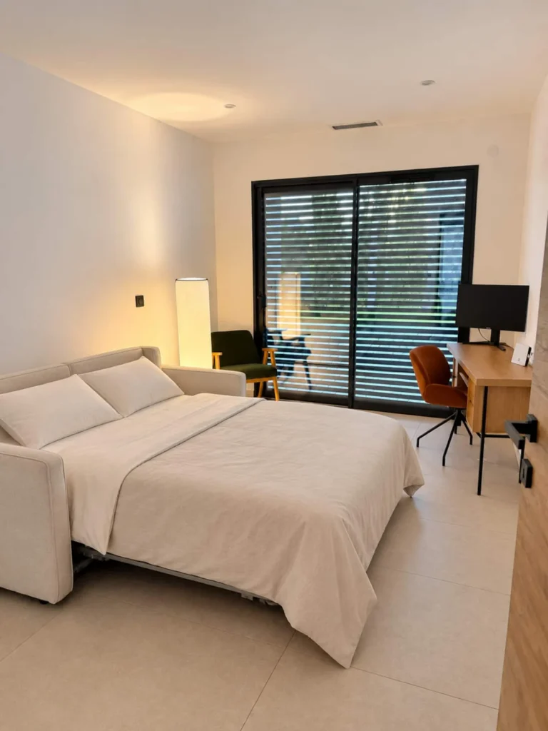 Office 2 with sofa bed – Le Domaine de la Subérine