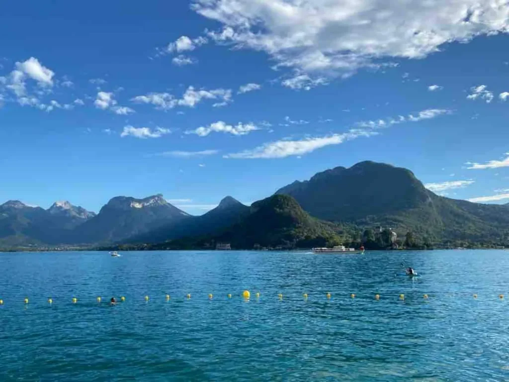 Talloires beach – Le Duplex de Talloires