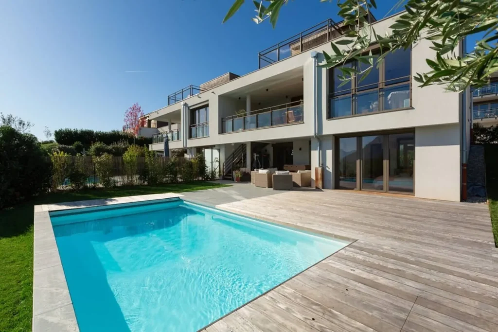 Swimming pool – Villa Horizon