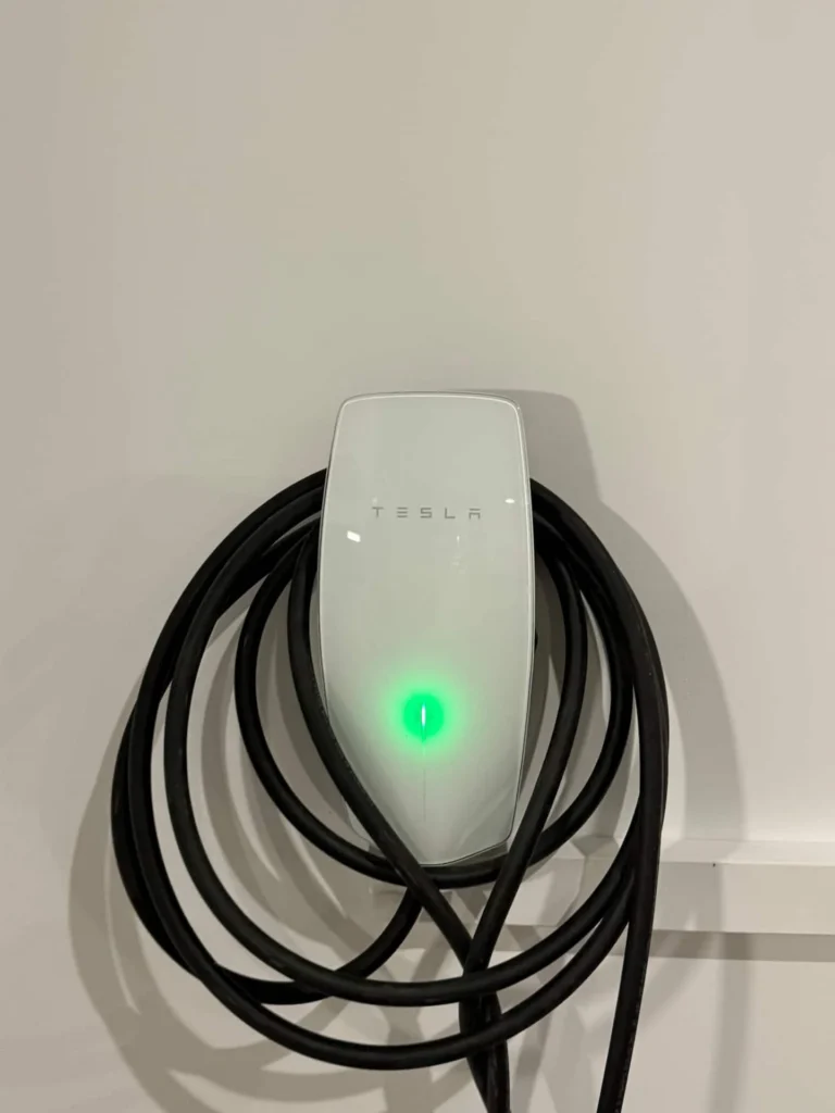 Garage and EV charger – Le Domaine de la Subérine