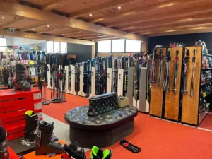 100% Sport ski rental, 5 minutes from the villa – Villa Horizon
