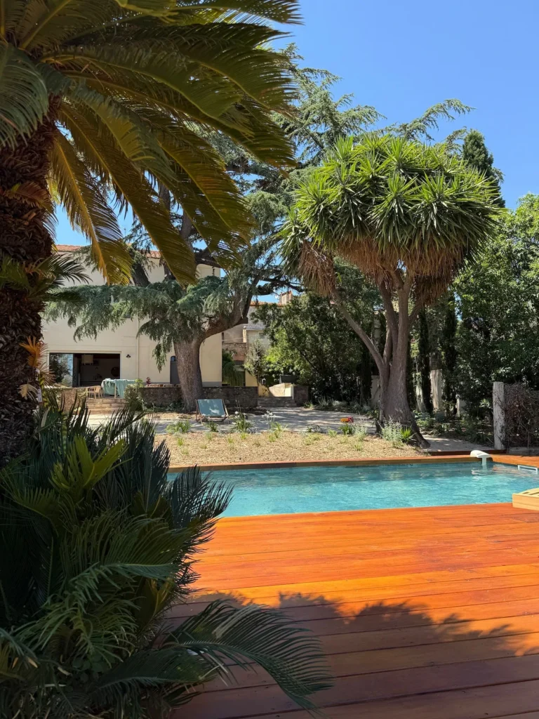 Swimming pool – Le Domaine du Mas du Cèdre