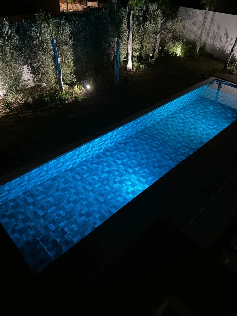Swimming pool – Le Domaine de la Subérine