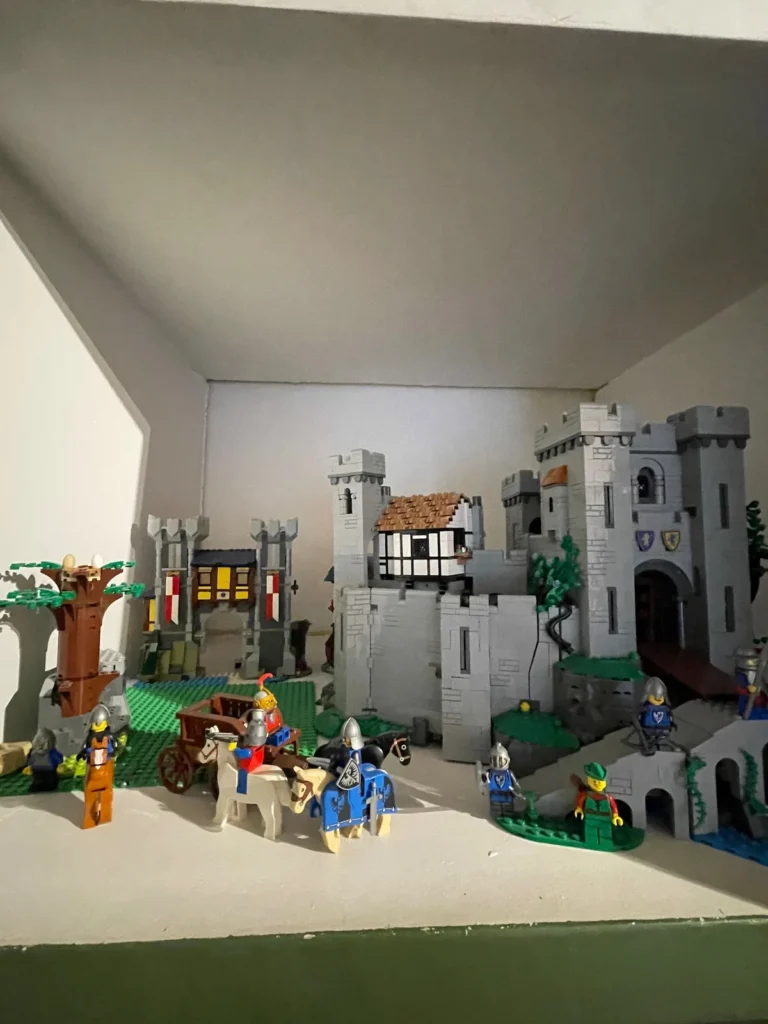 Plenty of toys available – Le Domaine du Mas du Cèdre